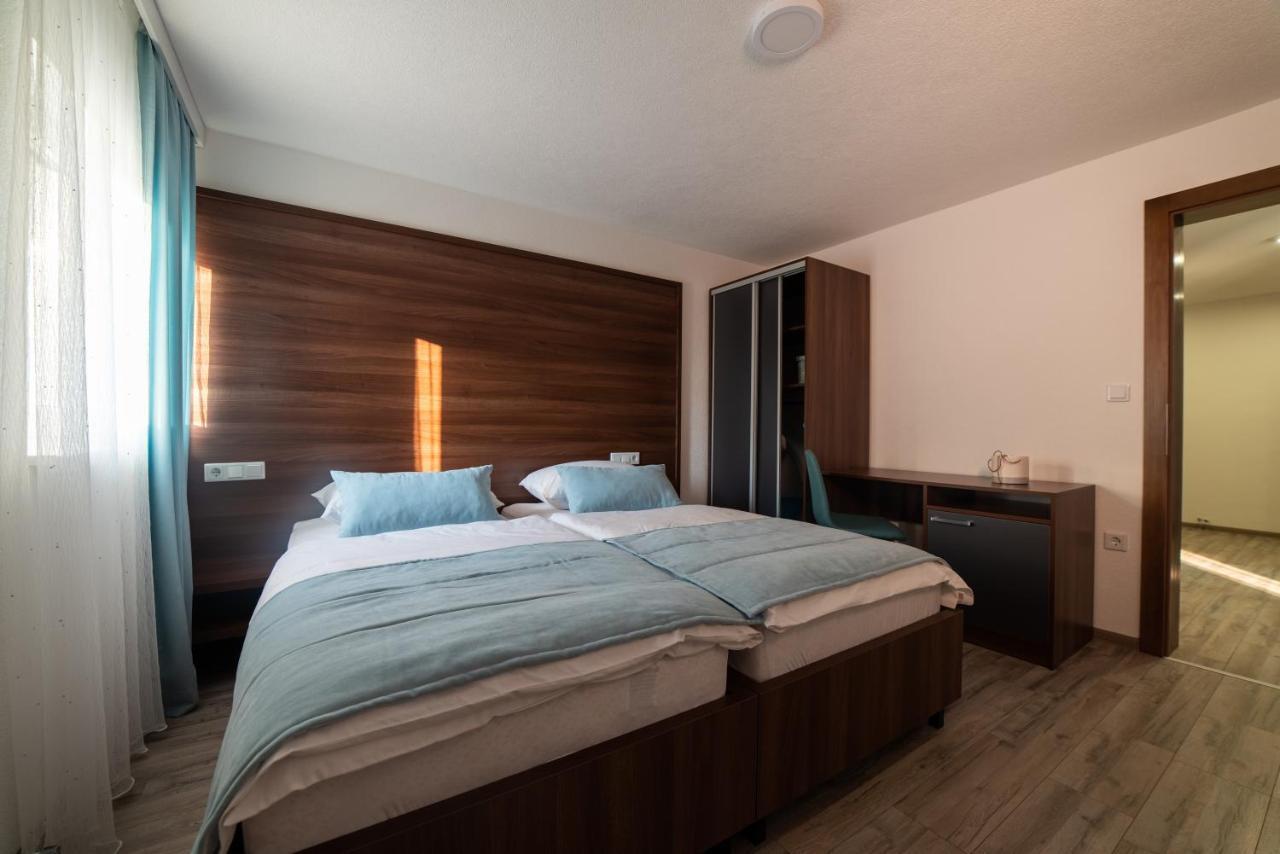 Apartments And Rooms Villa Majestic Bihac Ngoại thất bức ảnh