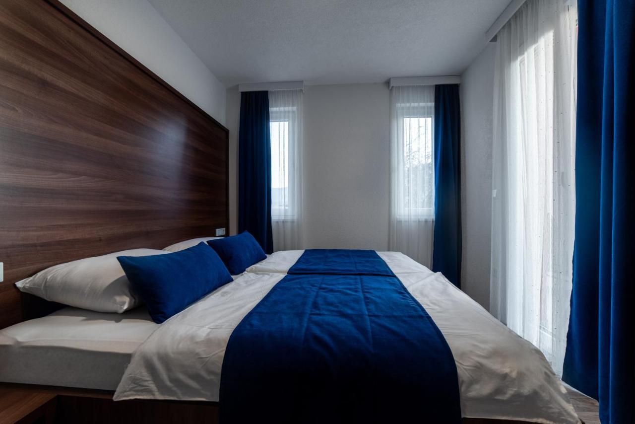 Apartments And Rooms Villa Majestic Bihac Ngoại thất bức ảnh